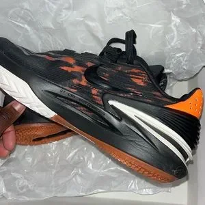 Brand new Nike Gt Cut 2.0 Never Worn , Great Basketball shoes size 8.5 Nike Air Zoom GT Cut 2 Grinch Green Basketball Shoes DJ6015  main image 2